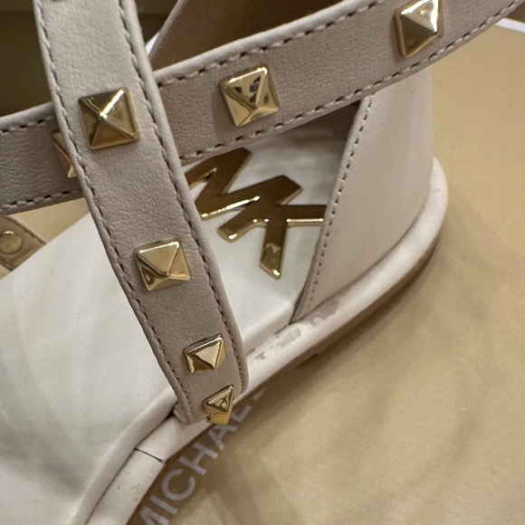 Michael Kors Astrid Flat Sandal Gold and Cream women’s size 7 - Picture 7 of 8
